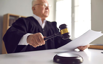 ערעור על החלטת קצין התגמולים - המדריך המלא לתובעים